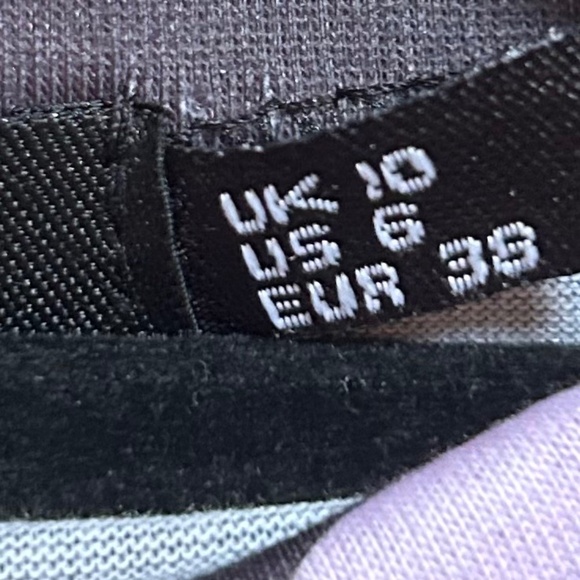 NWT Boohoo Black & Rainbow Polka Dot High Neck Bodycon Dress Size 6 - Picture 4 of 5